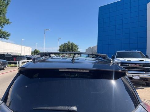 Used 2018 Toyota RAV4 SE w/ Power Extra Value Package FWD image 10