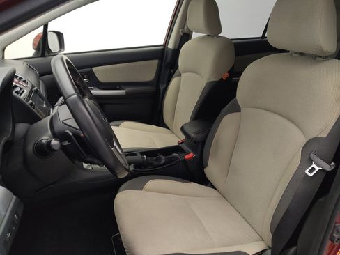 Used 2017 Subaru Crosstrek 2.0i Premium image 17