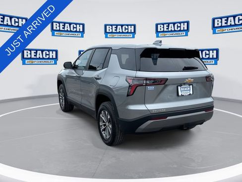 New 2026 Chevrolet Equinox LT FWD image 6