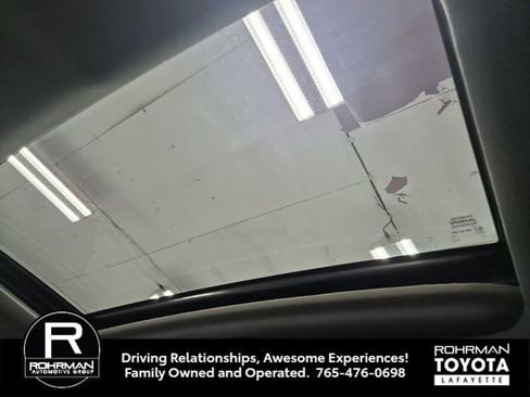 Used 2017 Toyota Highlander XLE image 23