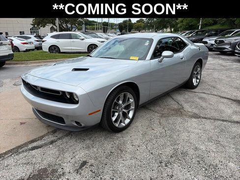 Used 2020 Dodge Challenger SXT w/ Plus Package RWD image 1