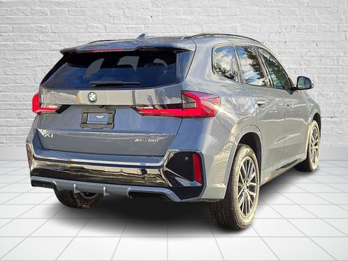 Certified 2023 BMW X1 xDrive28i w/ Premium Package image 6
