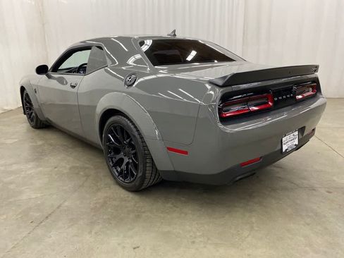 Used 2019 Dodge Challenger SRT Hellcat Redeye RWD image 4