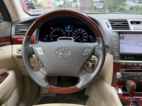 Used 2010 Lexus LS 460 L AWD/4WD image 34