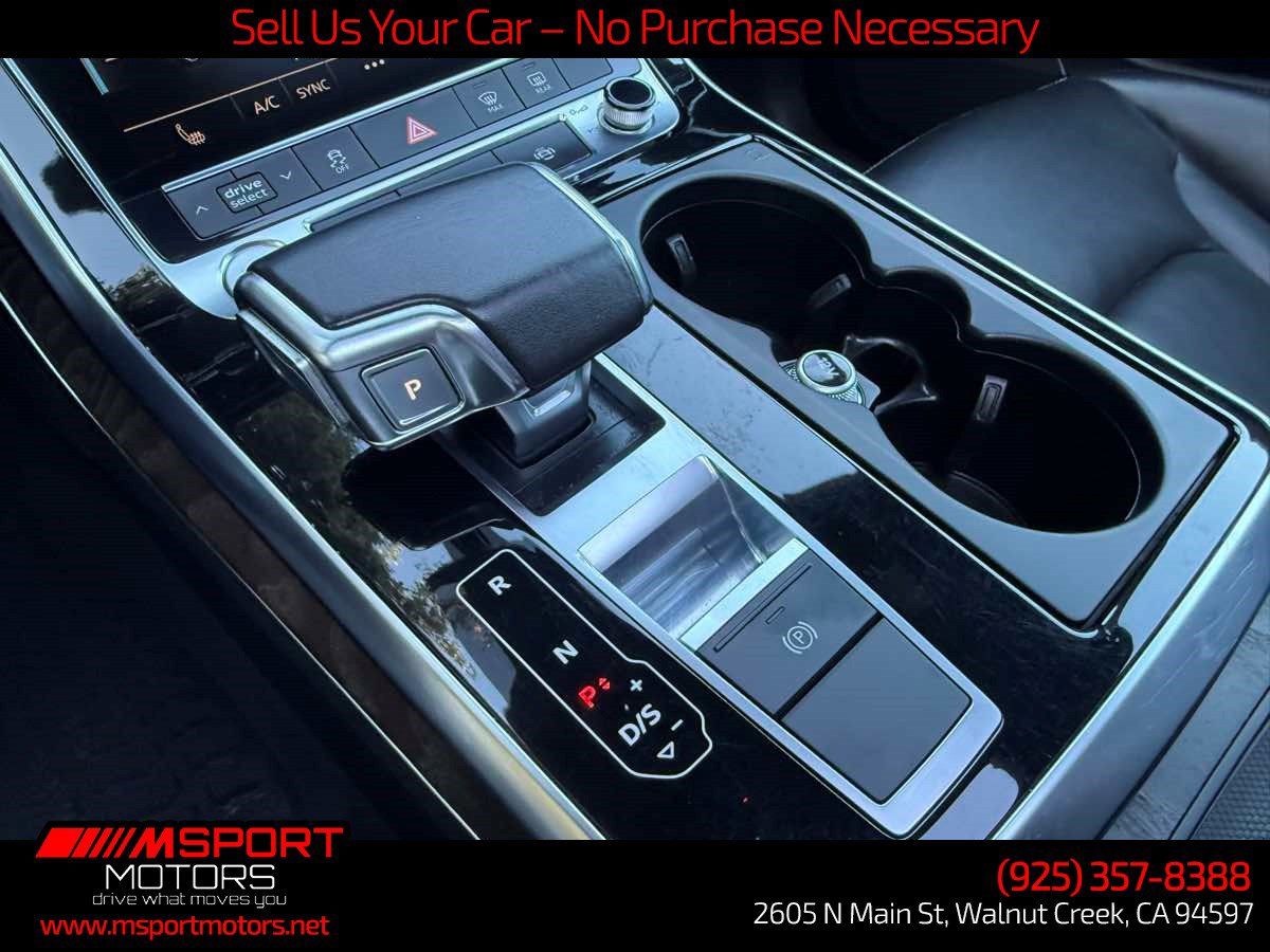 Used 2020 Audi Q8 Premium w/ Black Optic Package AWD/4WD image 9