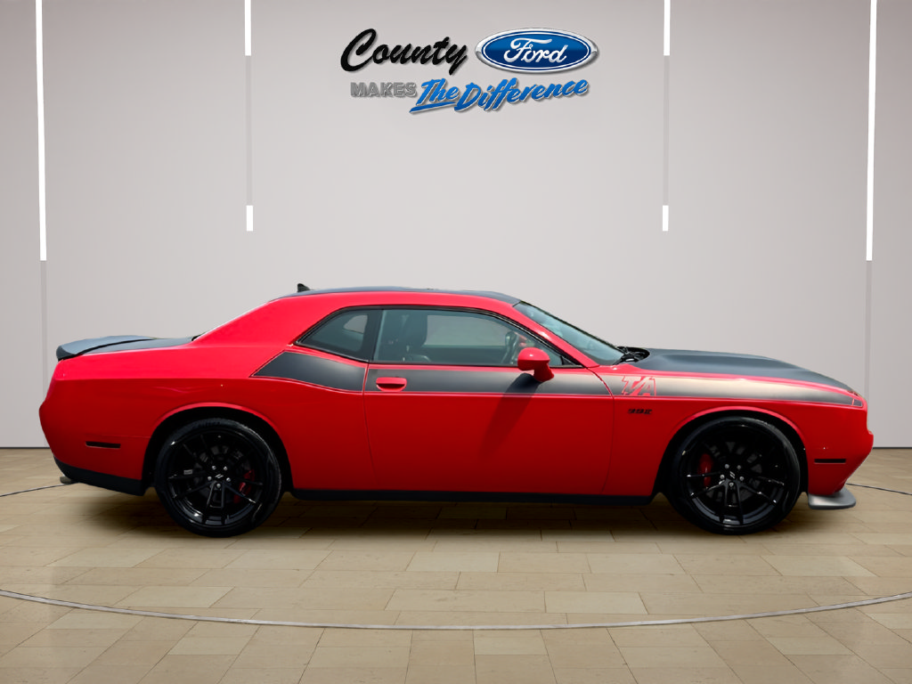 Used 2020 Dodge Challenger R/T Scat Pack w/ T/A Package RWD image 3