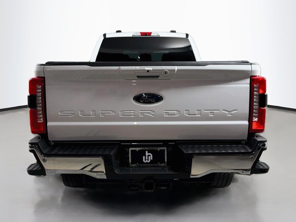 Used 2025 Ford F350 Lariat AWD/4WD image 6