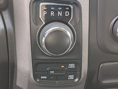 Used 2018 RAM 1500 Express w/ Popular Equipment Group image 31