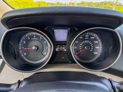Used 2013 Hyundai Elantra GT w/ Style Pkg FWD image 15