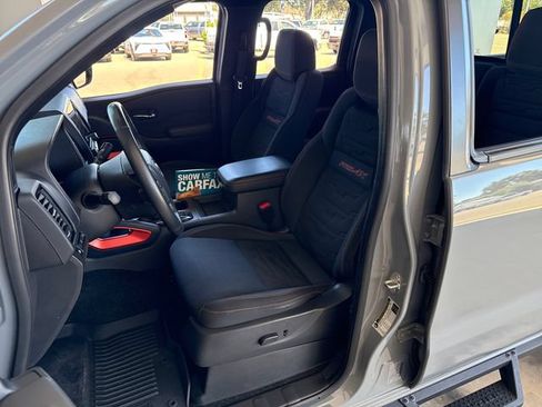 Used 2024 Nissan Frontier PRO-4X w/ Off-Road Protection Package AWD/4WD image 9