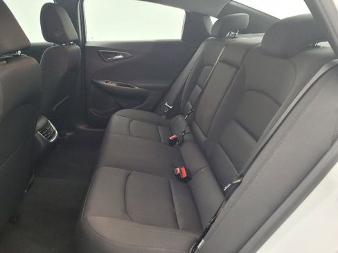Used 2023 Chevrolet Malibu LT FWD image 18
