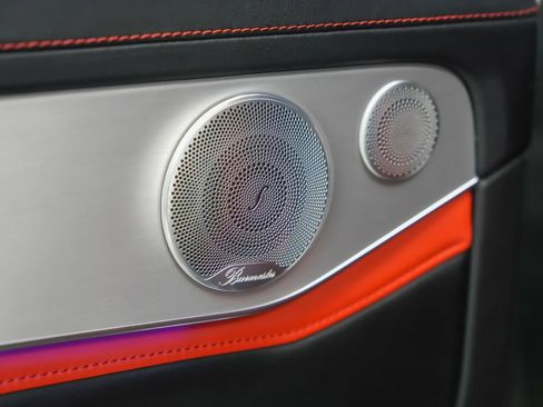 Used 2020 Mercedes-Benz GLC 63 AMG S image 17