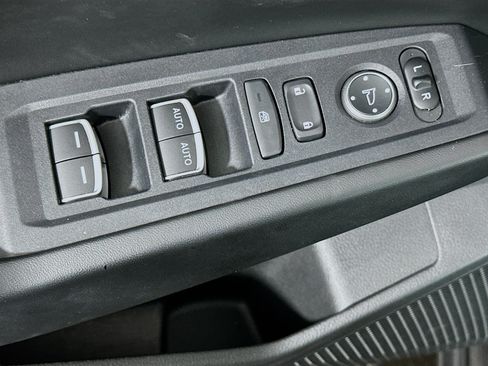 Used 2024 Honda Accord EX image 15