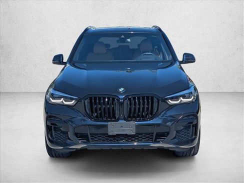 Certified 2023 BMW X5 xDrive40i w/ M Sport Package image 2