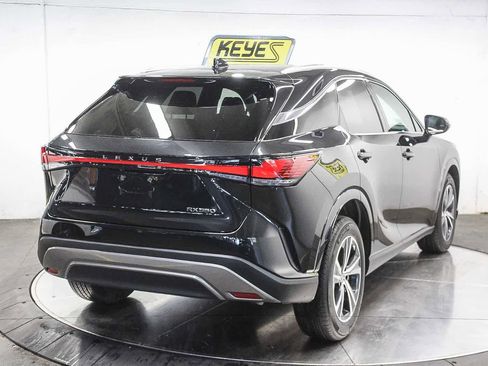 Used 2025 Lexus RX 350 FWD w/ Accessory Package image 6