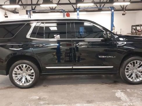 Used 2022 GMC Yukon Denali w/ Denali Ultimate Package AWD/4WD image 47