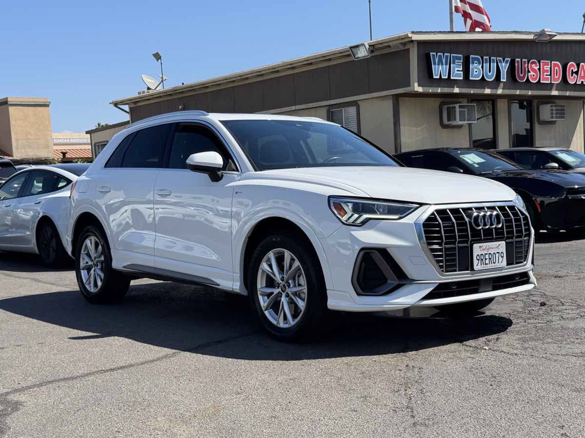 Used 2025 Audi Q3 2.0T Premium AWD/4WD image 5