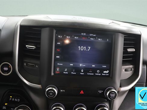 Used 2021 RAM 1500 Big Horn image 11