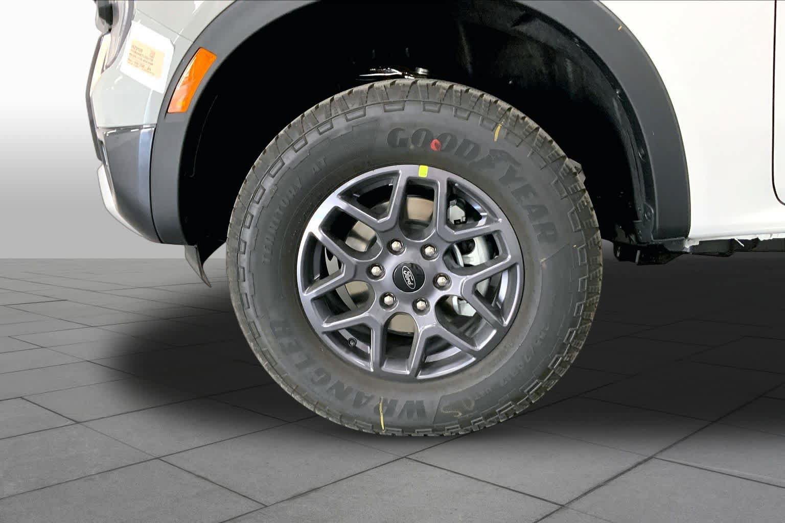 New 2026 Ford Ranger XLT w/ Trailer Tow Package AWD/4WD image 8