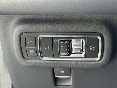 New 2026 Lincoln Nautilus Premier w/ Equipment Group 102A AWD/4WD image 15