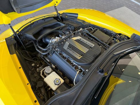 Used 2016 Chevrolet Corvette Z06 w/ 3LZ Preferred Equipment Group image 48
