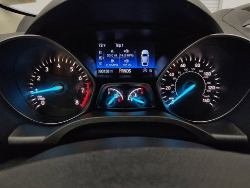 Used 2017 Ford Escape SE AWD/4WD image 23