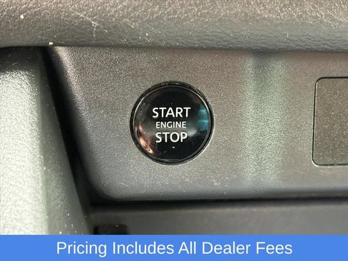 Used 2024 Nissan Rogue SV AWD/4WD image 14