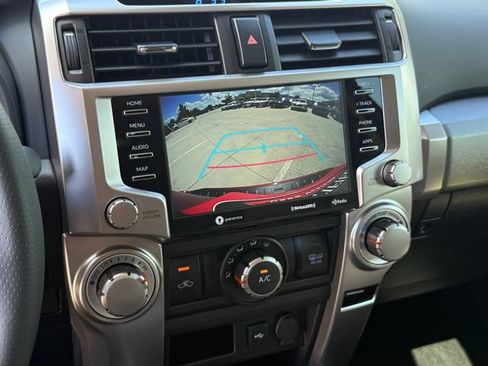 Used 2022 Toyota 4Runner SR5 Premium w/ Moonroof Package AWD/4WD image 17