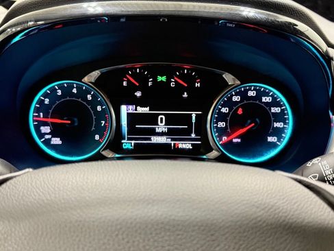 Used 2018 Chevrolet Traverse LT FWD image 23