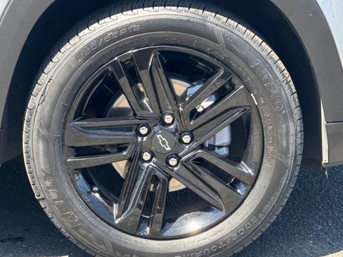 Used 2024 Chevrolet Trax ACTIV w/ Driver Confidence Package FWD image 41