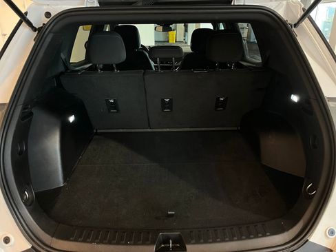 Used 2025 Chevrolet Equinox LT image 31