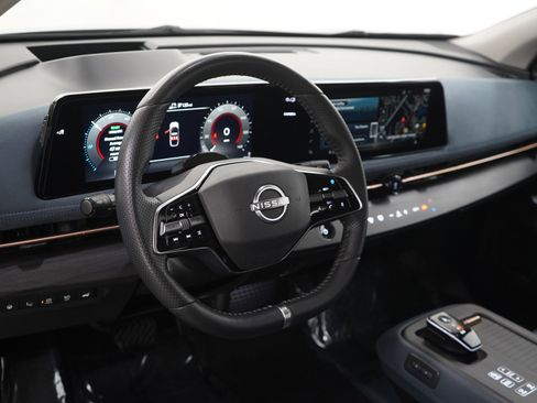 Used 2023 Nissan Ariya image 21