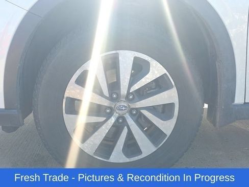Used 2020 Subaru Outback Premium AWD/4WD image 9