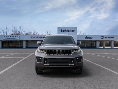 New 2025 Jeep Grand Cherokee L Overland w/ Advanced Protech Group III image 30