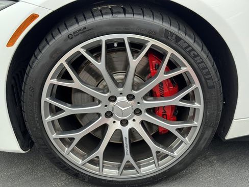 Used 2022 Mercedes-Benz SL 55 AMG 4MATIC image 17