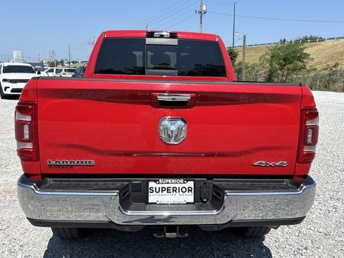 Used 2022 RAM 2500 Laramie w/ Chrome Appearance Group AWD/4WD image 4
