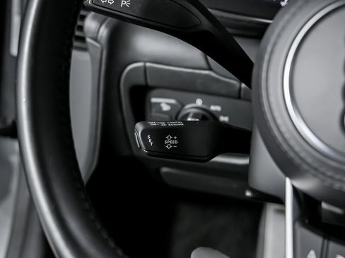 Used 2017 Audi R8 V10 image 31