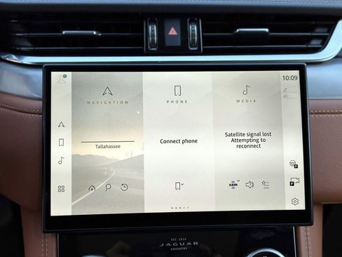 New 2026 Jaguar F-PACE R-Dynamic S AWD/4WD image 16