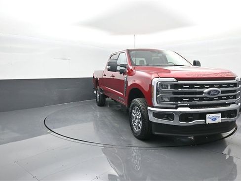 New 2026 Ford F250 Lariat w/ FX4 Off-Road Package image 2