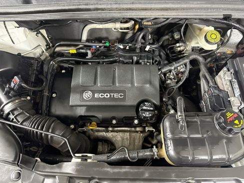 Used 2020 Buick Encore Preferred FWD image 36