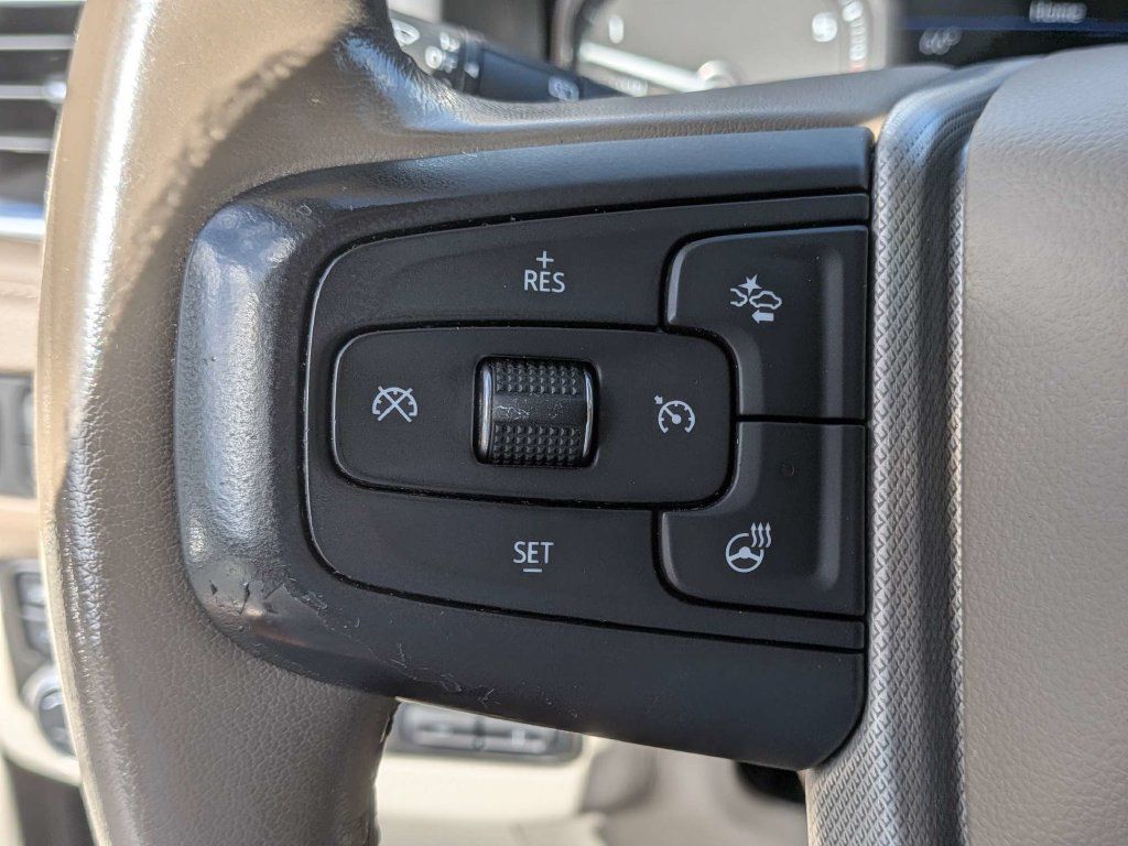 Used 2021 GMC Yukon Denali w/ Denali Ultimate Package AWD/4WD image 28