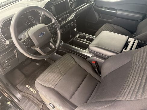 Certified 2022 Ford F150 XL w/ STX Appearance Package AWD/4WD image 4