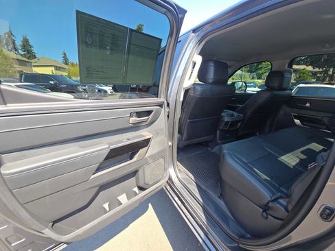 Used 2024 Toyota Tundra Limited w/ TRD Off-Road Package AWD/4WD image 15