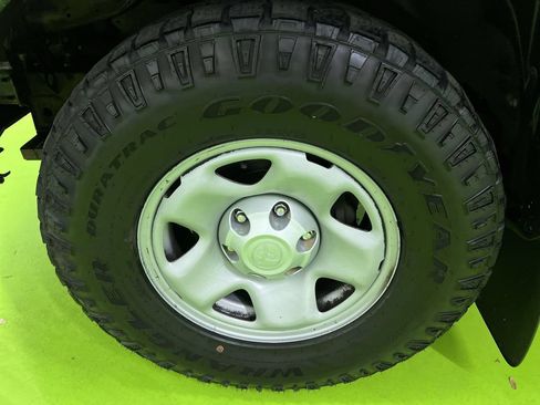 Used 2014 Toyota Tacoma 4x4 Access Cab w/ Convenience Package image 14