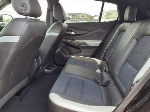 Used 2025 Buick Envista Preferred w/ Convenience I Package FWD image 10