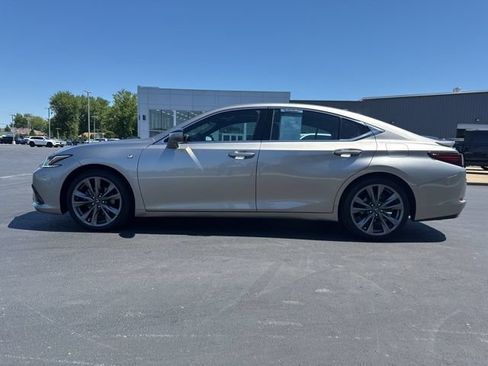 Used 2021 Lexus ES 350 F Sport w/ Accessory Package 2 FWD image 4