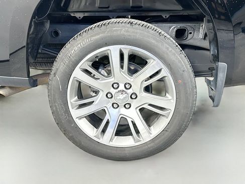 Used 2023 Chevrolet Silverado 1500 RST AWD/4WD image 34