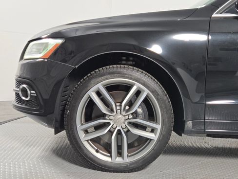 Used 2016 Audi SQ5 Premium Plus w/ Technology Package AWD/4WD image 9