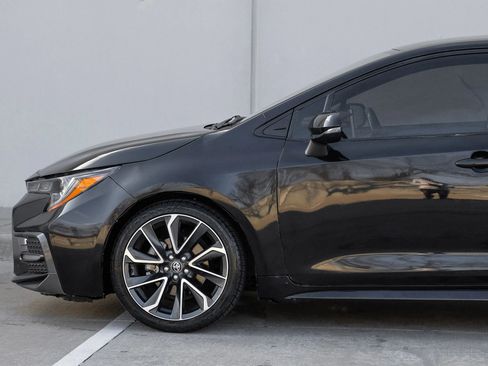 Used 2021 Toyota Corolla SE image 17