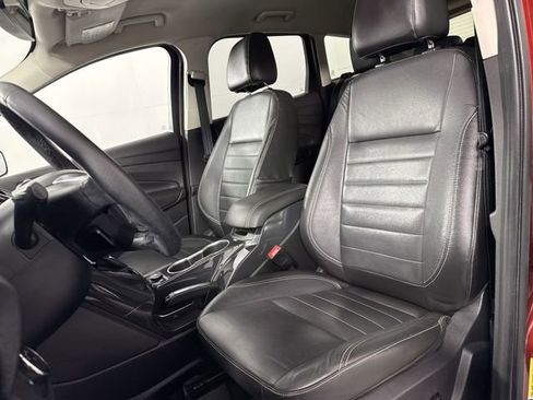 Used 2014 Ford Escape Titanium w/ Equipment Group 401A FWD image 19